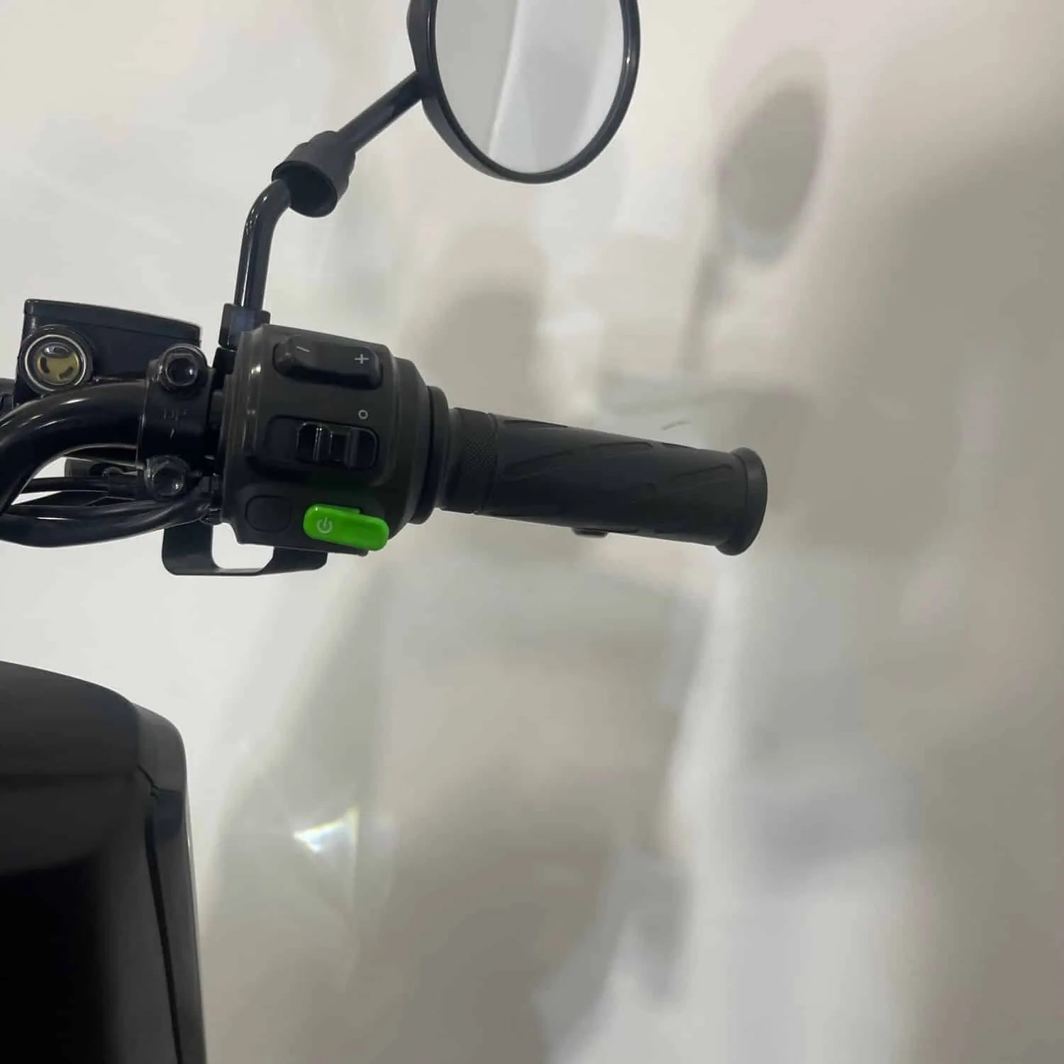 NIU NQi Sport Noir Mat 55 km – Occasion 2 546 km – Image 8