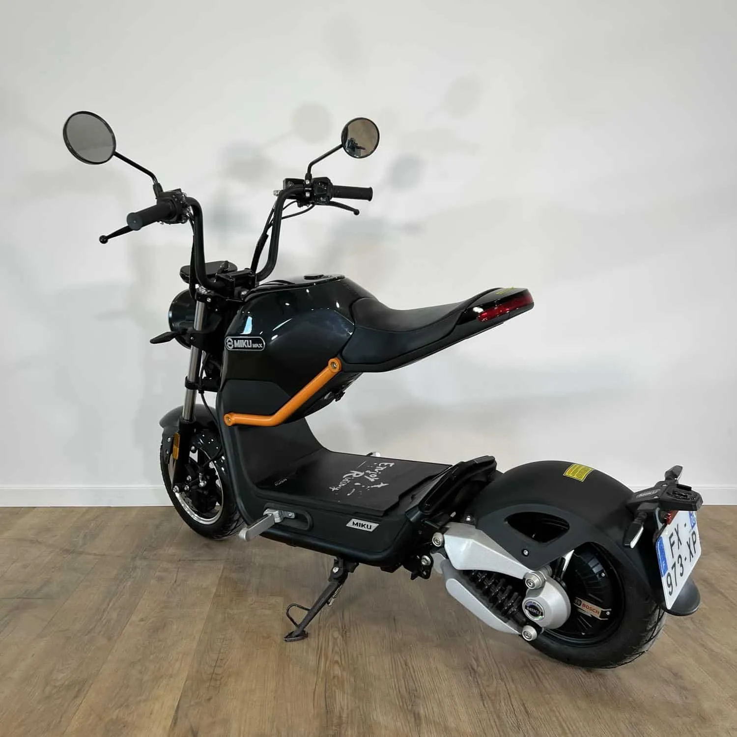 Sunra Miku Max Noir – occasion 29 km – Image 5